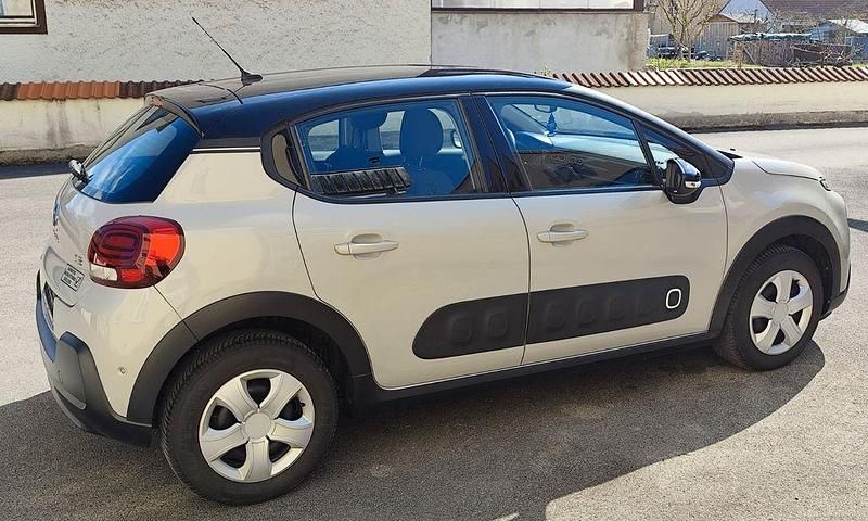 Gebraucht Citroën C3 PureTech 110 PS (80 kW) 2018 Grau Kleinwagen