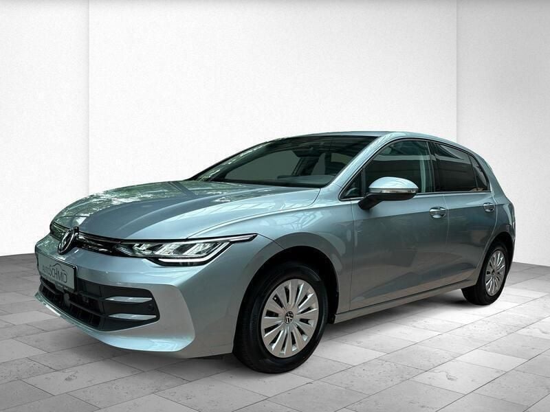 Oyster silver metallic Gebraucht 2024 VW Golf VIII Limousine | 24.285 € (Guter Preis) - Bild 1/4