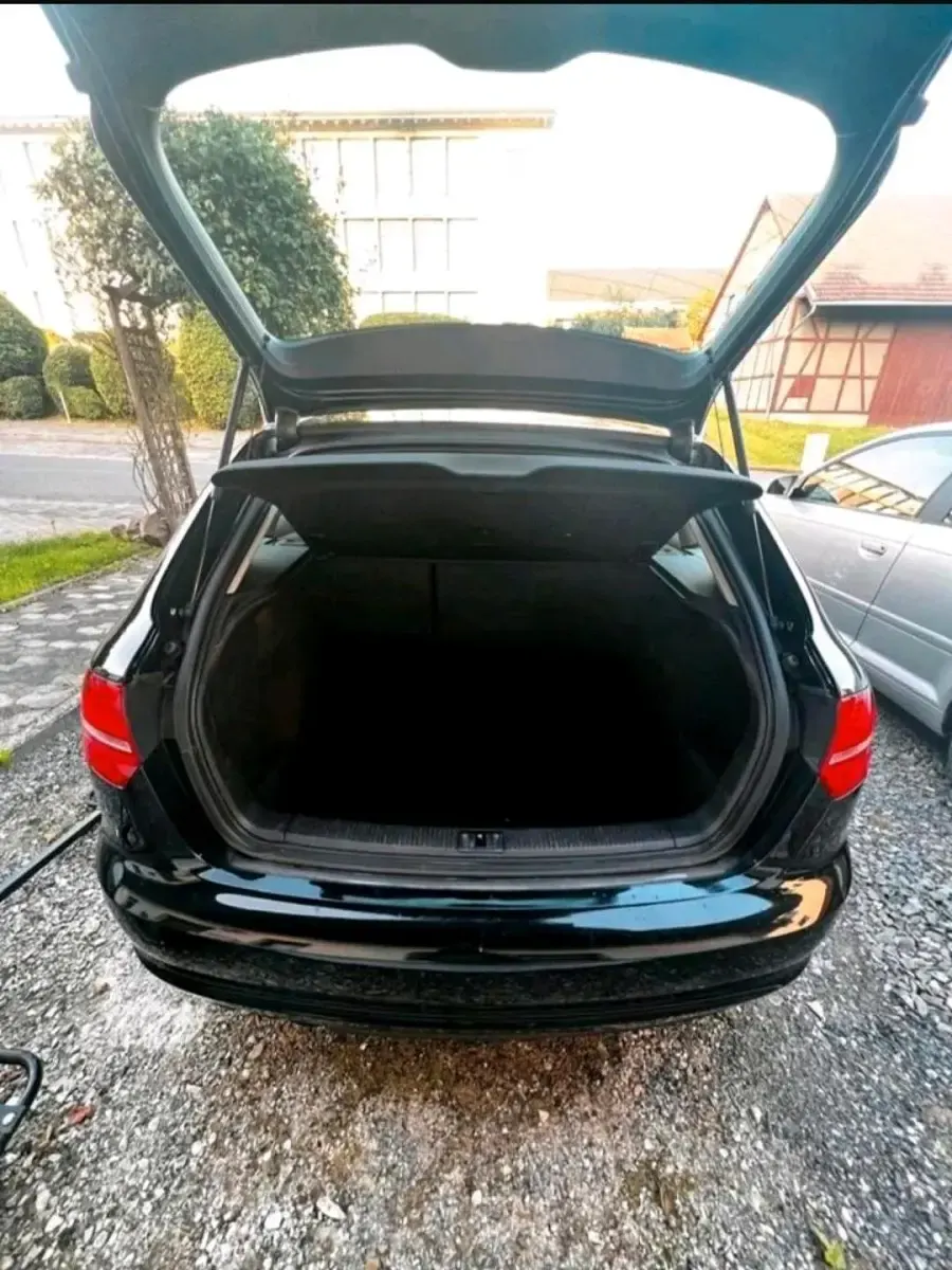 Gebraucht Audi A3 Sportback 115 PS (84 kW) 2013 Schwarz Kleinwagen