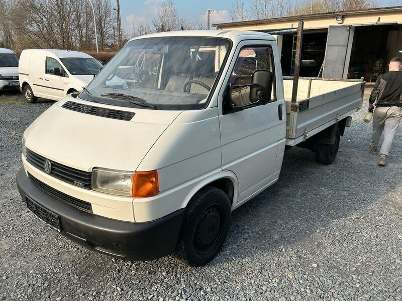 Weiß Gebraucht 2000 VW T4 Van | 5.295 € (Fairer Preis) - Bild 1/4