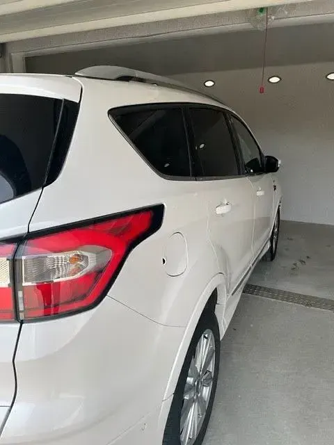 Gebraucht Ford Kuga Vignale 175 PS (128 kW) 2019 Weiß SUV