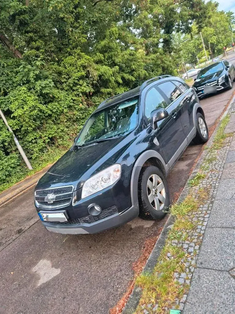 Gebraucht Chevrolet Captiva 150 PS (110 kW) 2011 Schwarz SUV
