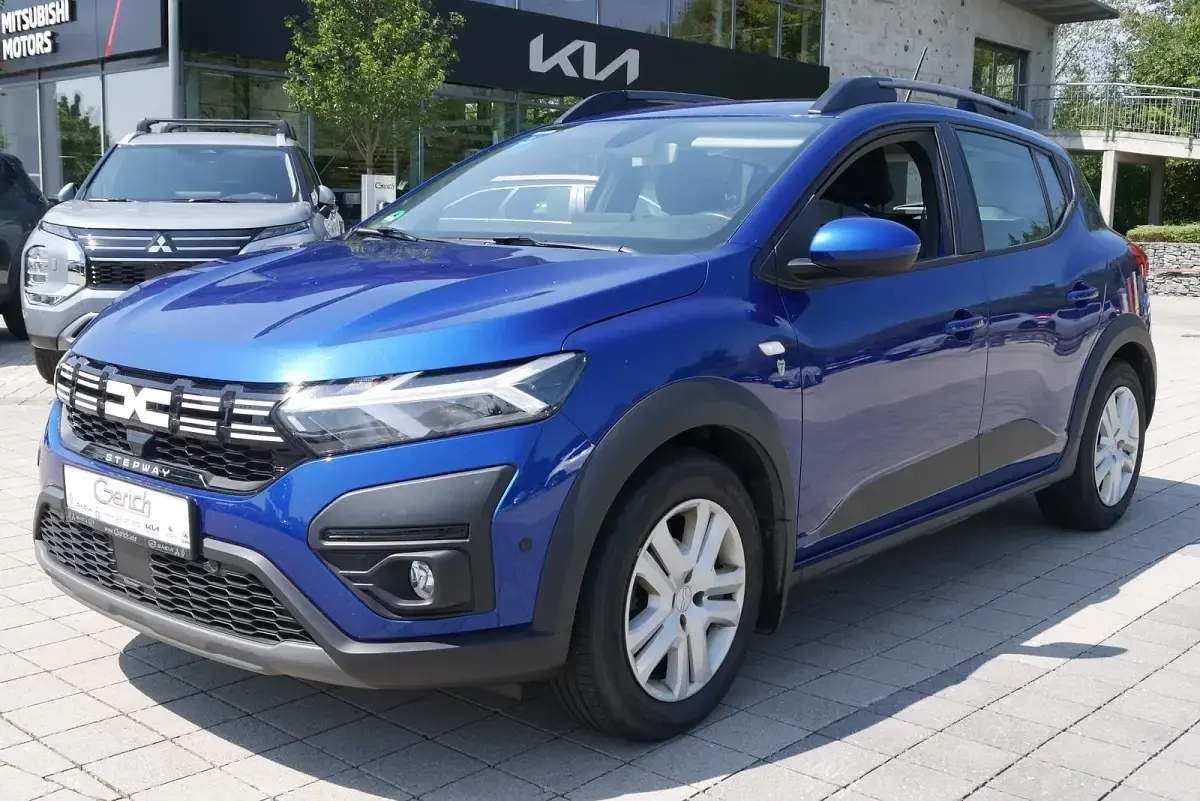 Gebraucht Dacia Sandero Expression 91 PS (66 kW) 2023 Limousine