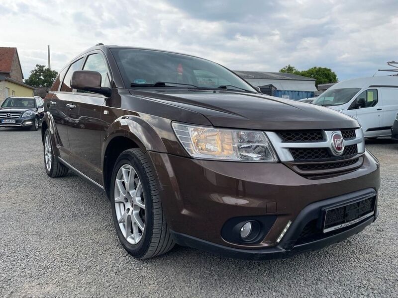 Colore esterno (marrone escurs Gebraucht 2013 Fiat Freemont Lounge SUV | 12.900 € (Teuer) - Bild 1/4