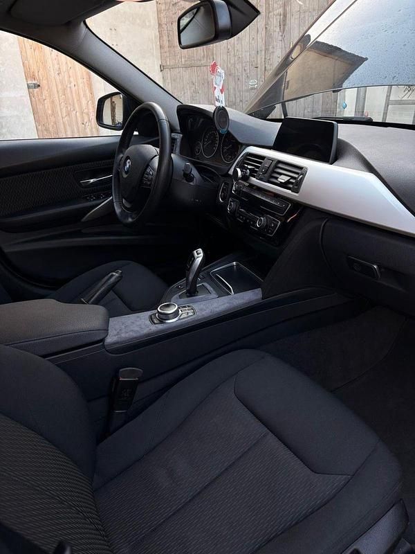 Second-hand BMW 320 190 CP (139 kW) 2018 Negru Break