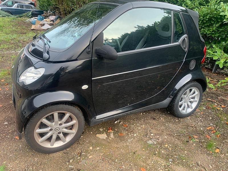 Gebraucht Smart ForTwo Cabrio 55 PS (40 kW) 2001 Schwarz Cabrio