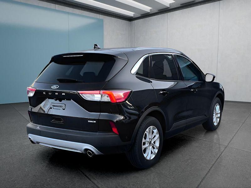 Gebraucht Ford Kuga 182 PS (133 kW) 2024 Schwarz SUV