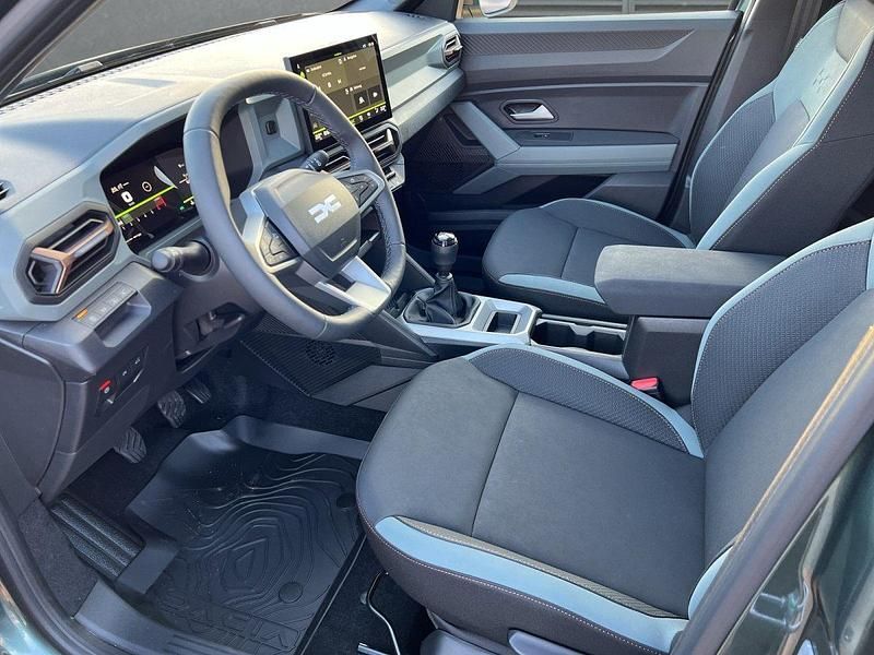 Neu Dacia Bigster Extreme 140 PS (102 kW) 2025 Zedergrün SUV