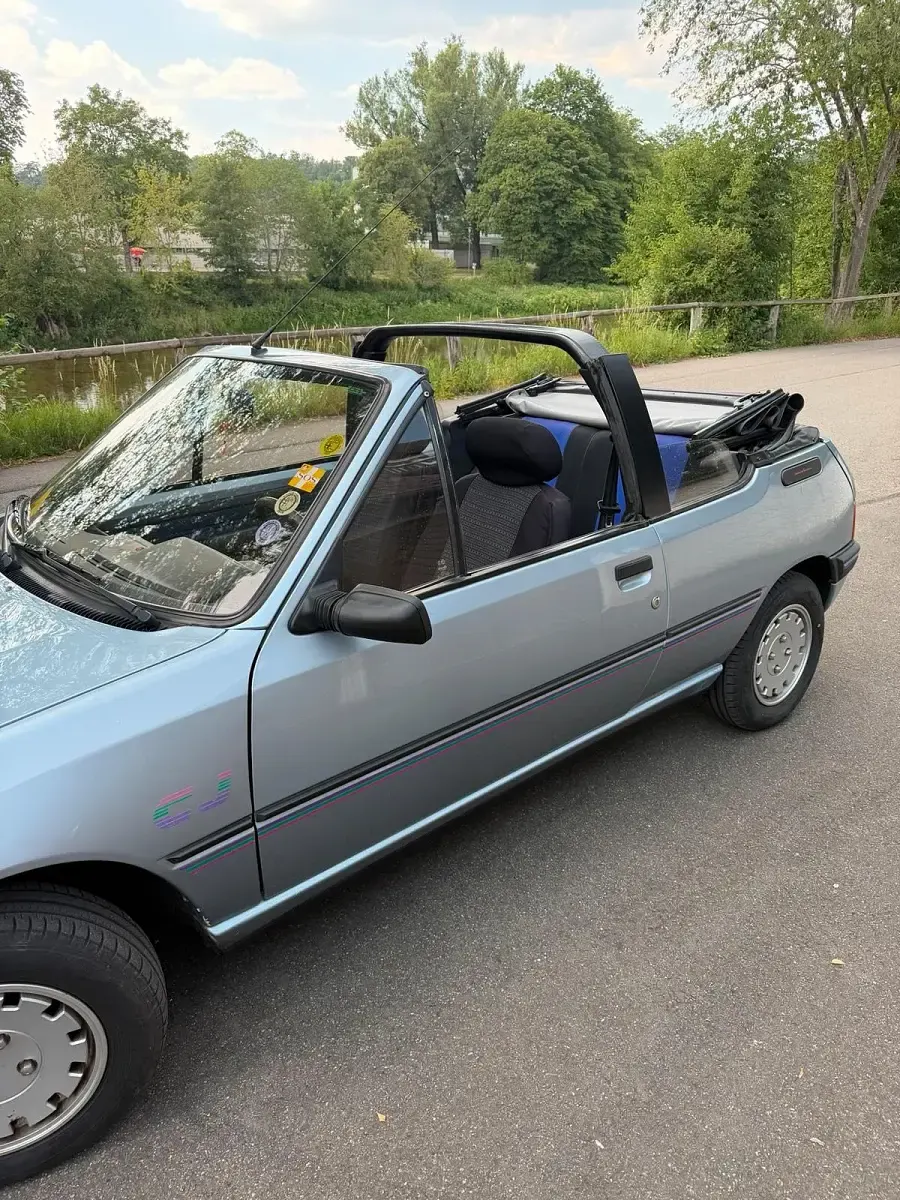 Gebraucht Peugeot 205 60 PS (44 kW) 1990 Blau Cabrio