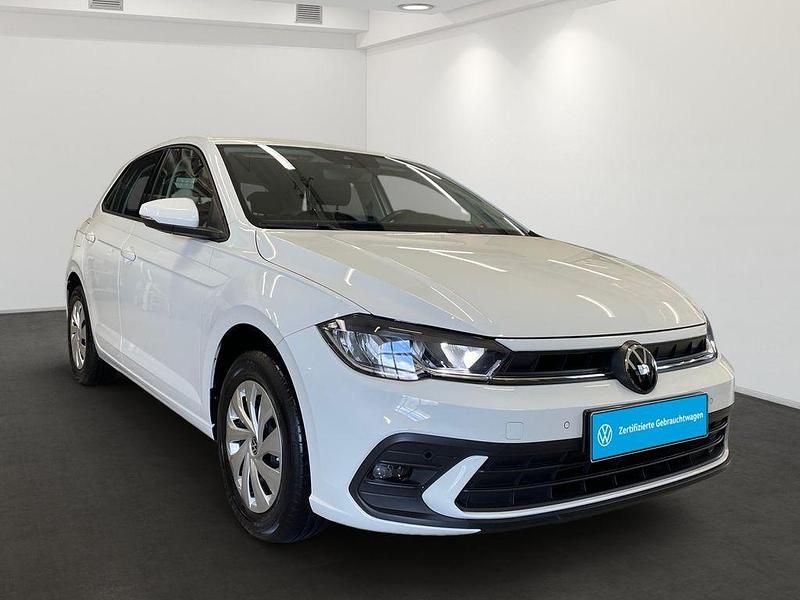 Gebraucht VW Polo Life 80 PS (58 kW) 2023 Weiß Kleinwagen