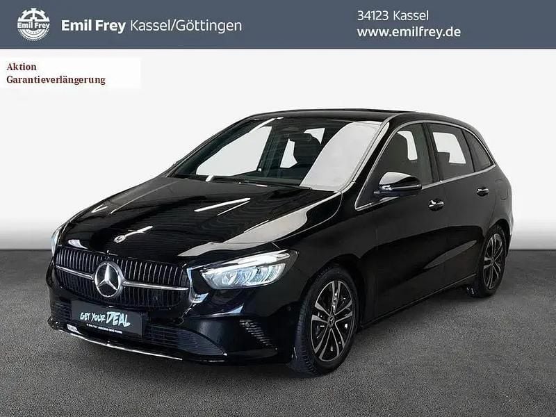 Gebraucht Mercedes B200 Advanced Plus 150 PS (110 kW) 2025 Schwarz Van / Kleinbus