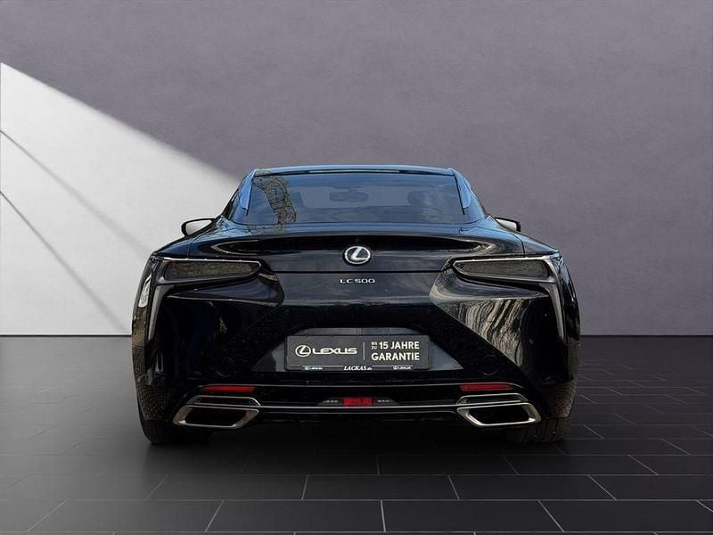 Gebraucht Lexus LC 500 CARBON 464 PS (341 kW) 2021 Graphite black Coupé