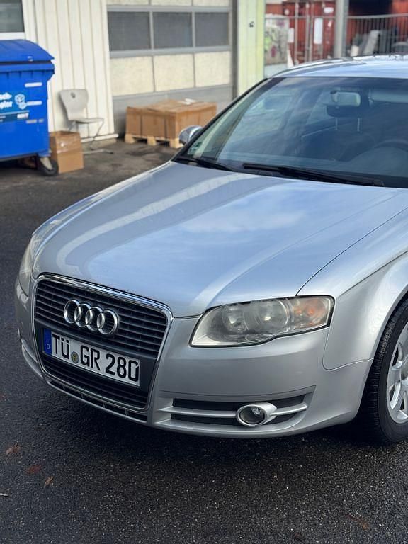 Gebraucht Audi A4 132 PS (97 kW) 2006 Grau Limousine