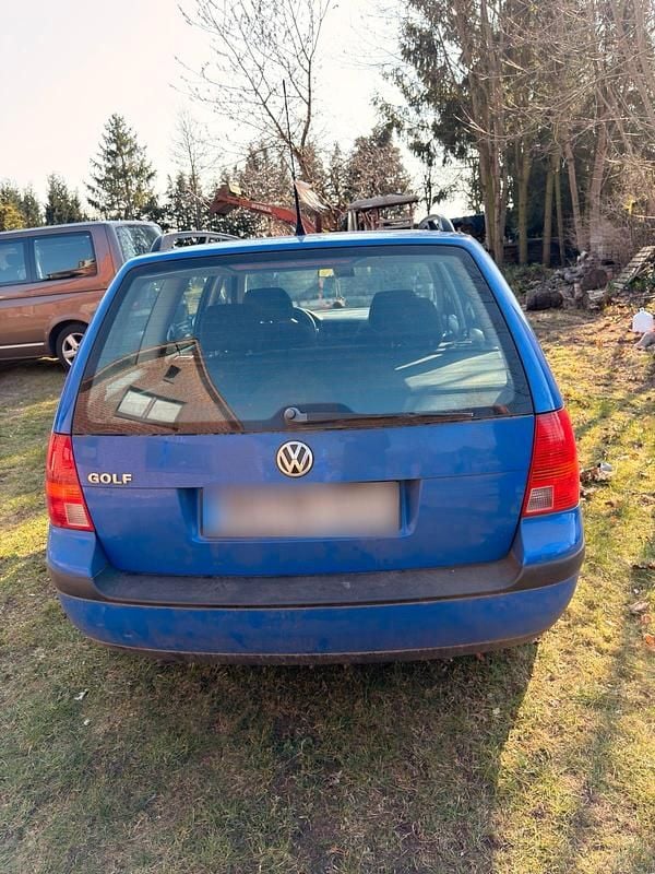 Gebraucht VW Golf IV 101 PS (74 kW) 2003 Blau Kombi