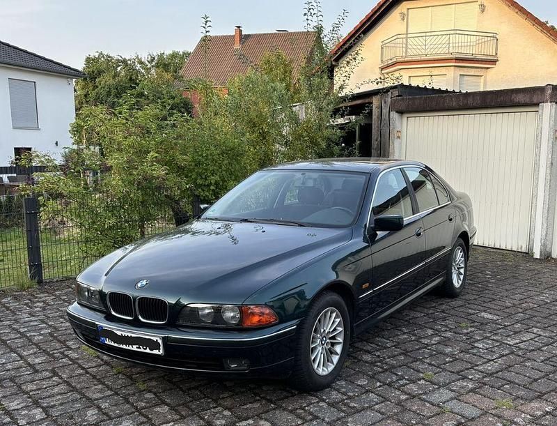 Grün Gebraucht 1996 BMW 528 Limousine | 3.750 € (Fairer Preis) - Bild 1/4