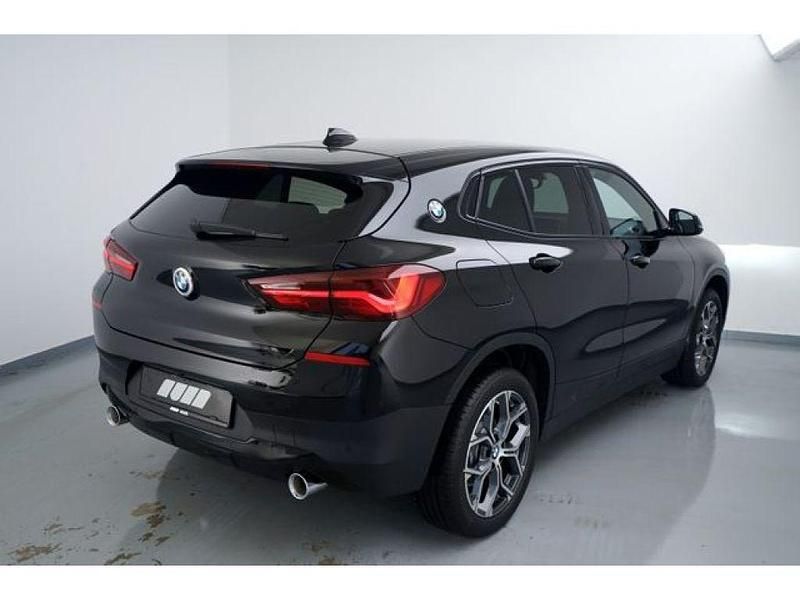 Gebraucht BMW X2 Advantage 150 PS (110 kW) 2024 Schwarz 2 SUV