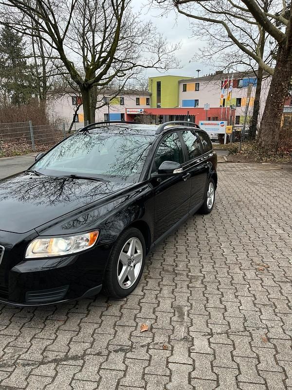Gebraucht Volvo V50 136 PS (100 kW) 2009 Schwarz Kombi