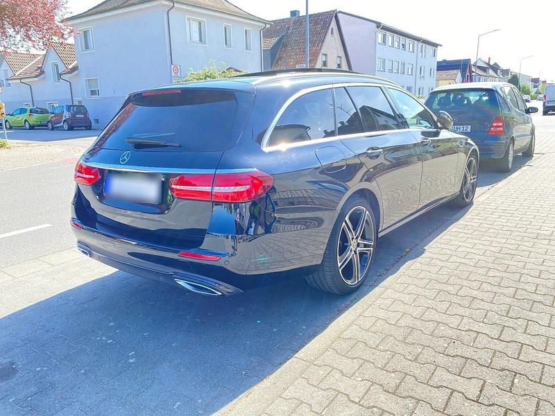 Gebraucht Mercedes E350 286 PS (210 kW) 2020 Kombi