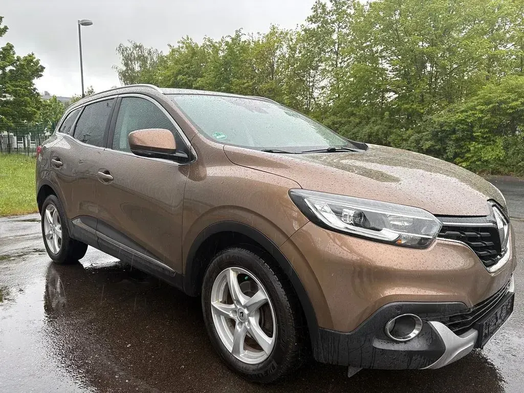 Używany Renault Kadjar XMOD 131 KM (96 kW) 2015 Brązowy SUV