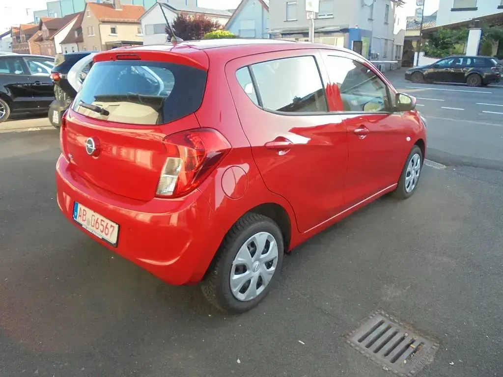 Używany Opel Karl Edition 73 KM (53 kW) 2018 Czerwony Hatchback