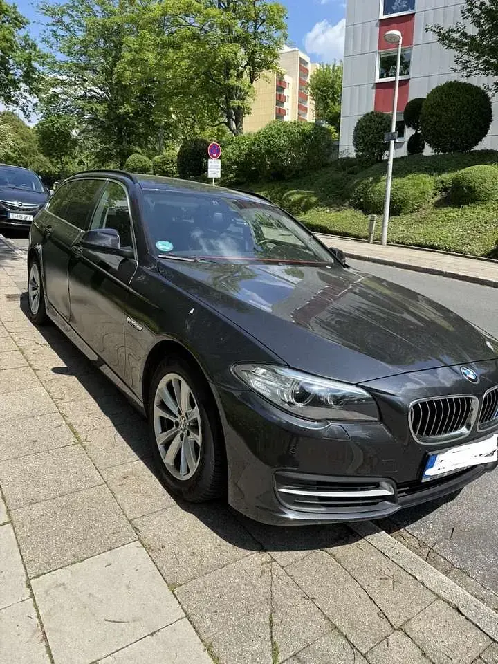 Gebraucht BMW 525 218 PS (160 kW) 2016 Grau Kombi