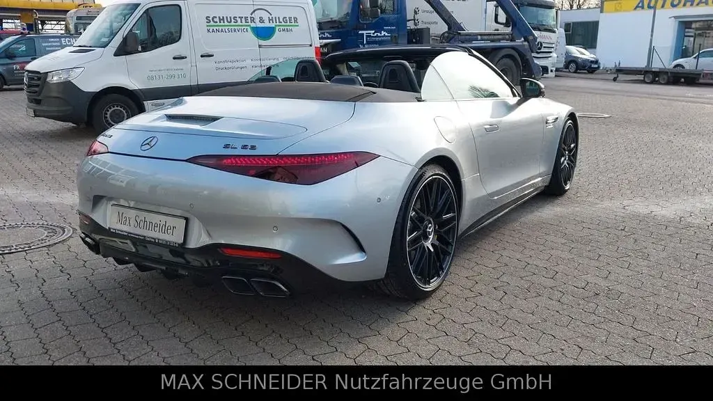 Gebraucht Mercedes SL63 AMG AMG 585 PS (430 kW) 2023 Silber Cabrio