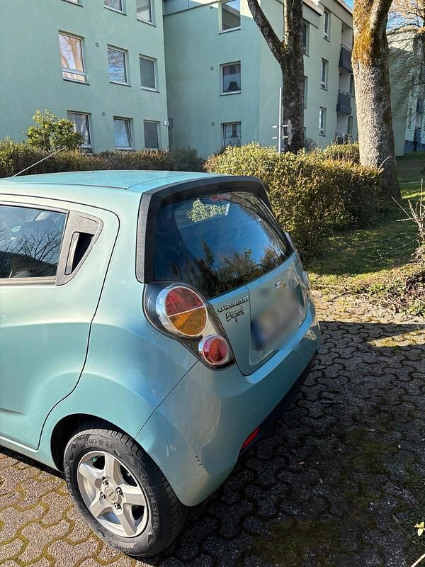 Gebraucht Chevrolet Spark 68 PS (50 kW) 2010 Kleinwagen