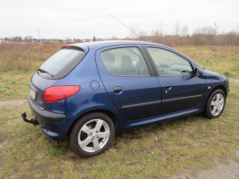 Gebraucht Peugeot 206 109 PS (80 kW) 2001 Blau Limousine