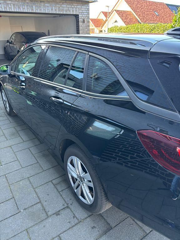 Gebraucht Opel Astra Active 110 PS (80 kW) 2017 Schwarz Kombi