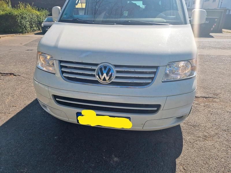 Weiß Gebraucht 2008 VW Caravelle Van / Kleinbus | 5.100 € (Superpreis) - Bild 1/4
