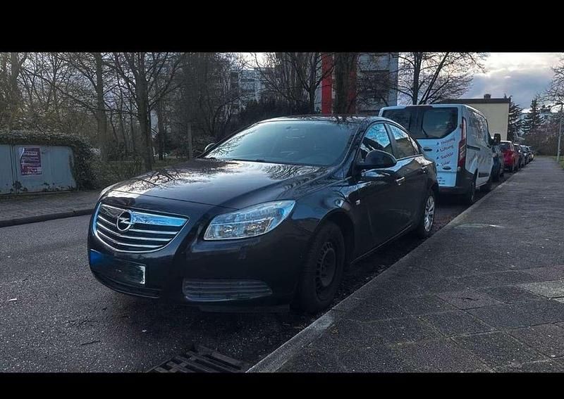 Schwarz Gebraucht 2009 Opel Insignia Edition Limousine | 2.900 € (Fairer Preis) - Bild 1/4