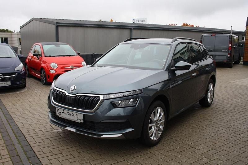 Grau Gebraucht 2020 Skoda Kamiq Ambition SUV | 19.200 € (Guter Preis) - Bild 1/4