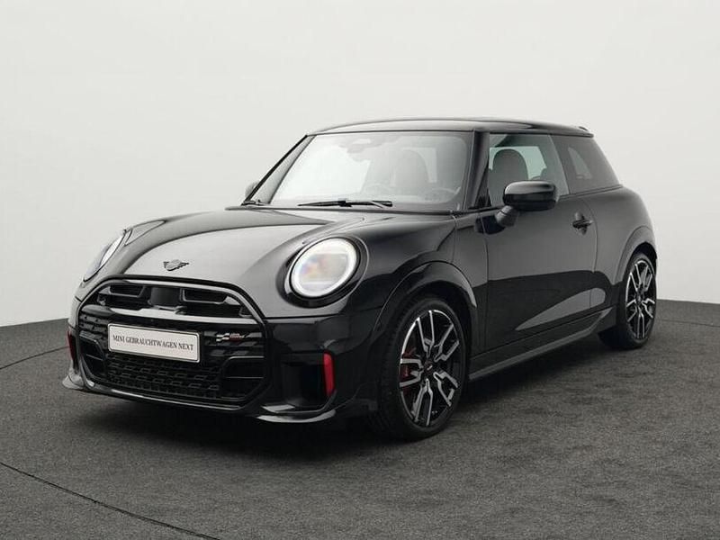 Gebraucht Mini John Cooper Works 231 PS (169 kW) 2024 Midnight black (schwarz) Kleinwagen