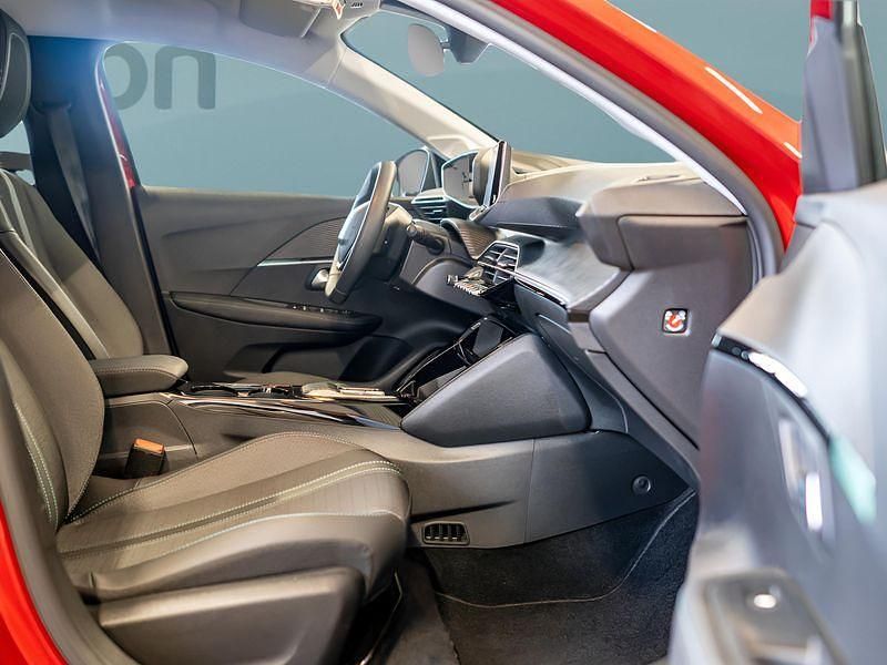 Gebraucht Peugeot e-208 100 kW (136 PS) 2023 Rot Kleinwagen