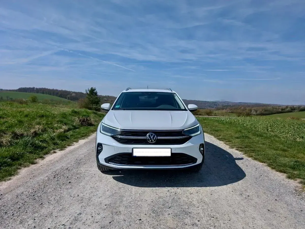 Usata VW Taigo Style 110 CV (80 kW) 2022 Bianco SUV