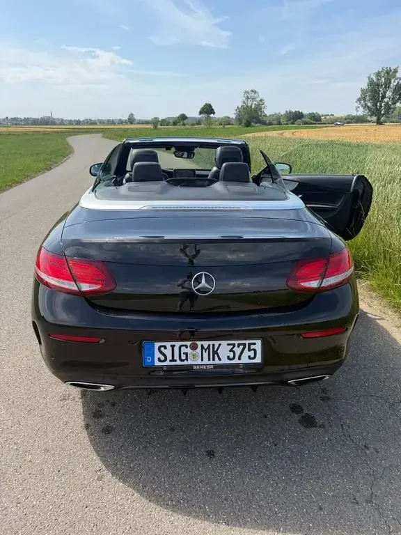 Gebraucht Mercedes C300 245 PS (180 kW) 2018 Schwarz Cabrio