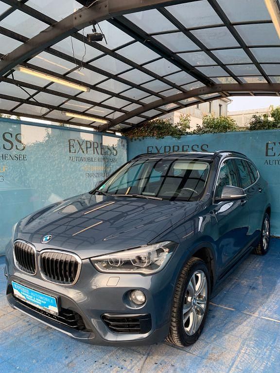 Gebraucht BMW X1 Sport Line 150 PS (110 kW) 2016 Grau SUV