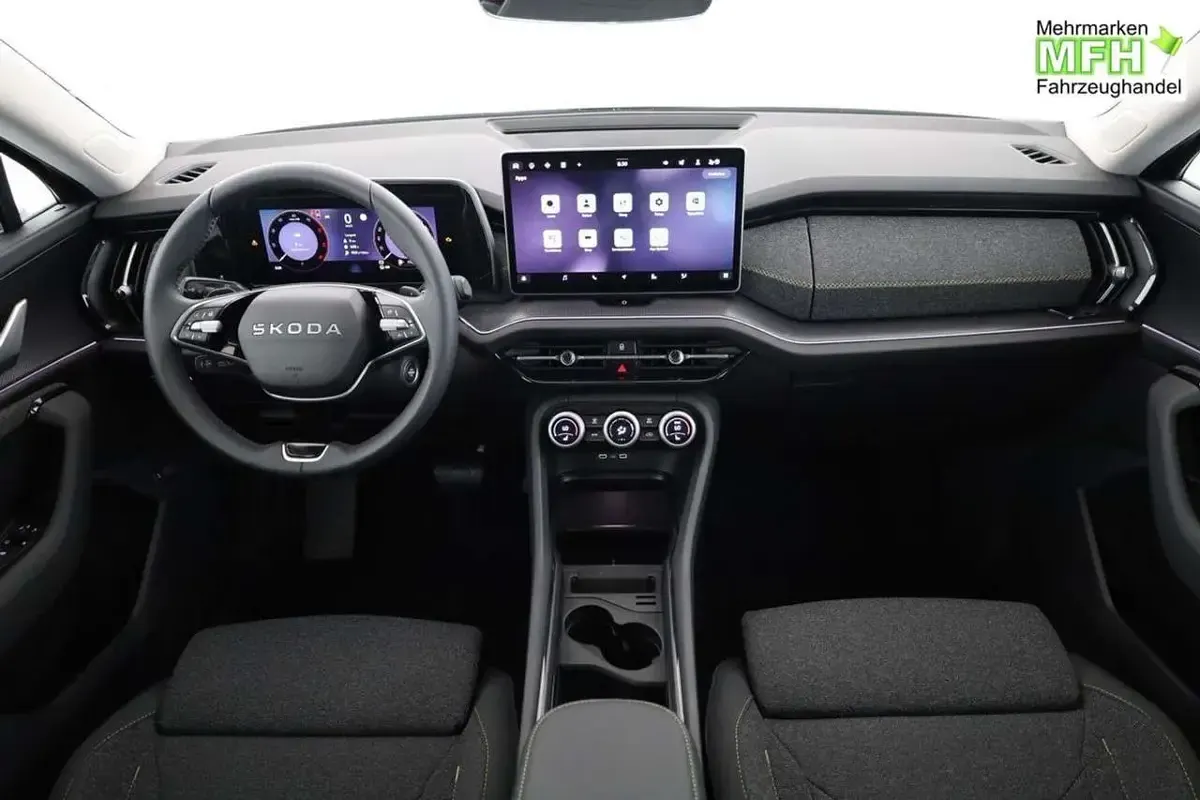 Neu Skoda Kodiaq Selection 150 PS (110 kW) 2026 Black magic perleffekt SUV