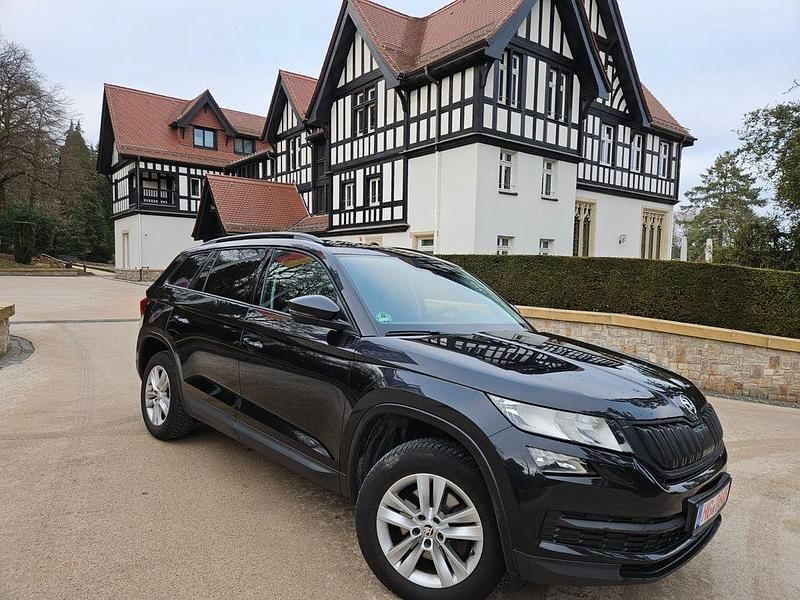 Schwarz Gebraucht 2017 Skoda Kodiaq SUV | 15.899 € (Fairer Preis) - Bild 1/4