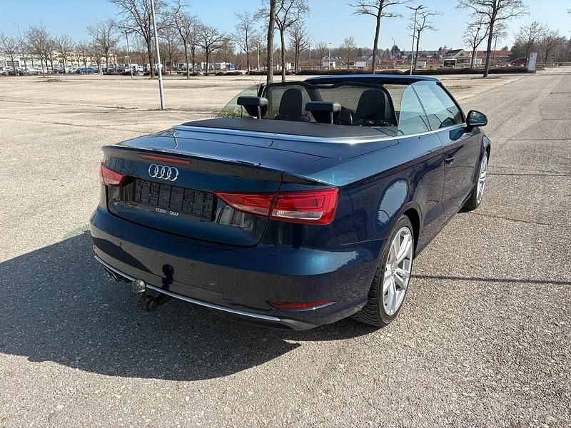 Gebraucht Audi A3 Cabriolet Comfort 150 PS (110 kW) 2017 Blau Cabrio