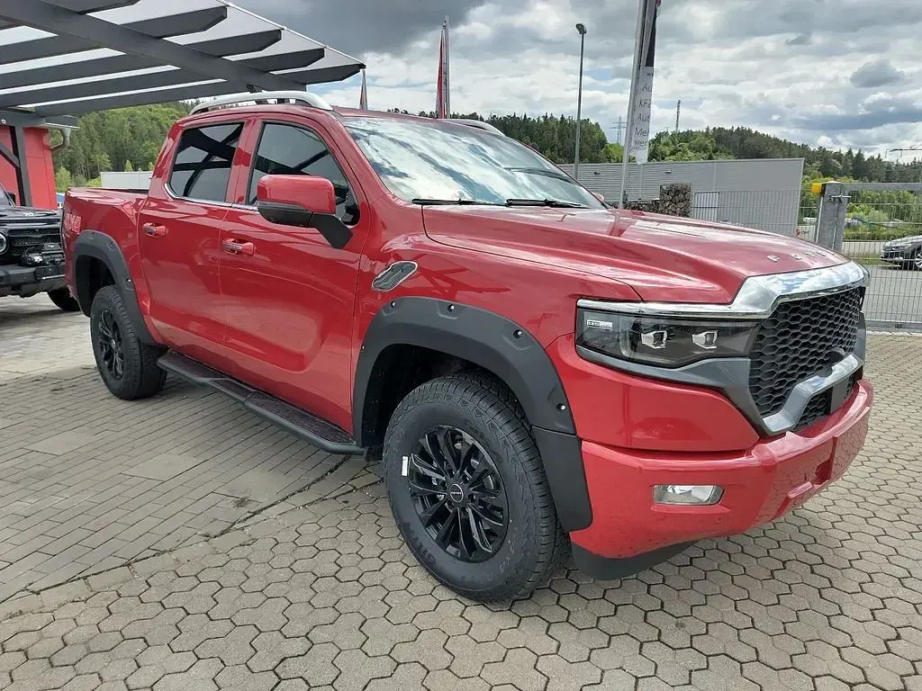 Nowe Foton 4 173 KM (127 kW) 2026 Czerwony Pickup