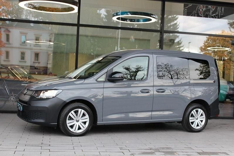Grau Gebraucht 2022 VW Caddy Van / Kleinbus | 23.300 € (Guter Preis) - Bild 1/4