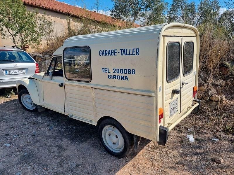 Beige Gebraucht 1979 Citroën Dyane Kleinwagen | 4.500 € - Bild 1/4
