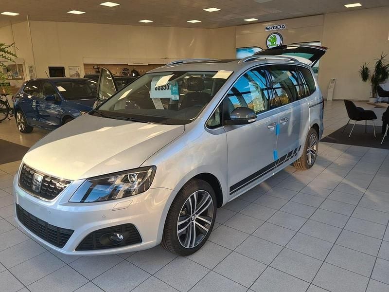 Silber Gebraucht 2021 Seat Alhambra FR-Line Van / Kleinbus | 29.999 € (Guter Preis) - Bild 1/3