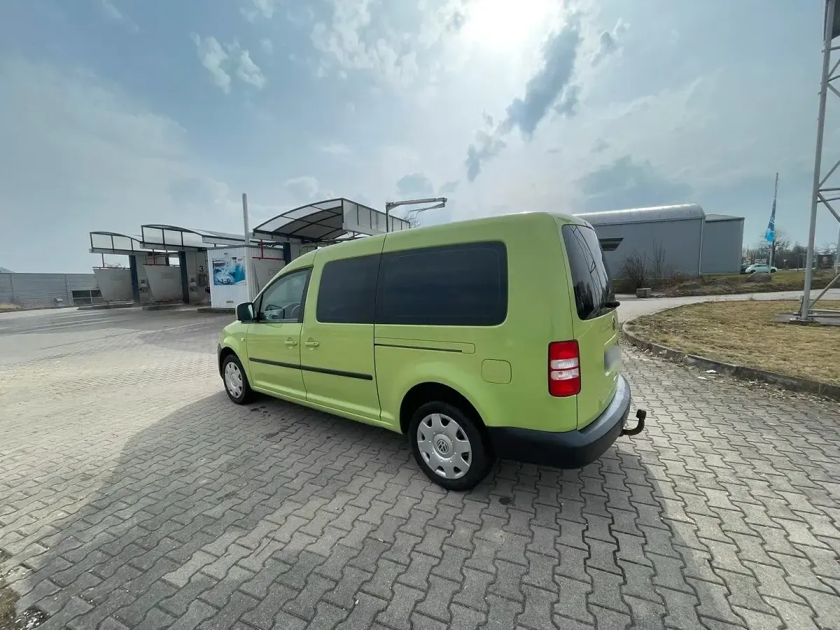 Gebraucht VW Caddy 105 PS (77 kW) 2013 Grün Van / Kleinbus
