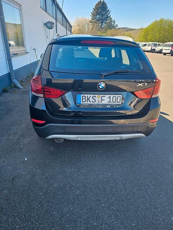 Gebraucht BMW X1 143 PS (105 kW) 2013 Schwarz SUV