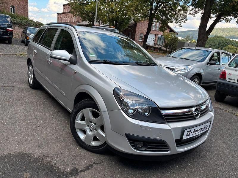 Silber Gebraucht 2005 Opel Astra Limousine | 950 € (Fairer Preis) - Bild 1/4
