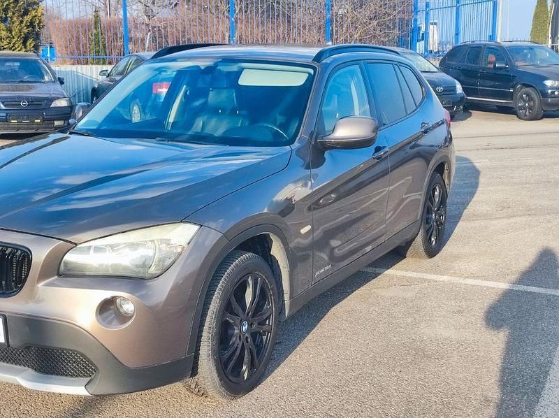 Gebraucht BMW X1 143 PS (105 kW) 2011 Braun SUV