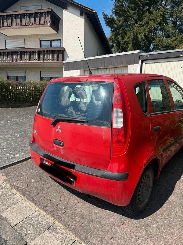 Gebraucht Mitsubishi Colt 75 PS (55 kW) 2004 Rot Kleinwagen