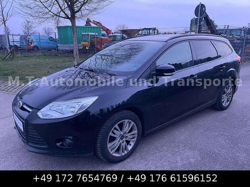 Pantherschwarz metallic Gebraucht 2013 Ford Focus Trend Kombi | 2.000 € (Superpreis) - Bild 1/4